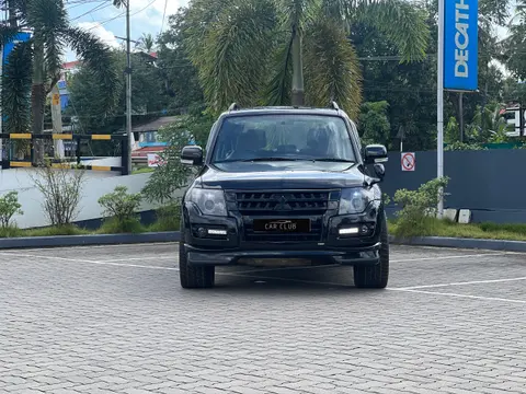 2008 Mitsubishi Montero